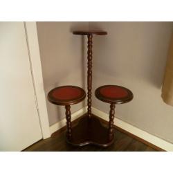 VINTAGE 3 TIER PLANT STAND