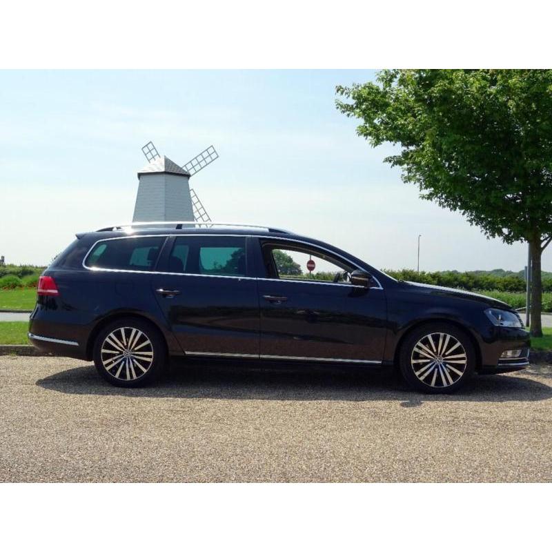 2011 Volkswagen Passat SPORT TDI BLUEMOTION TECHNOLOGY Diesel black Manual