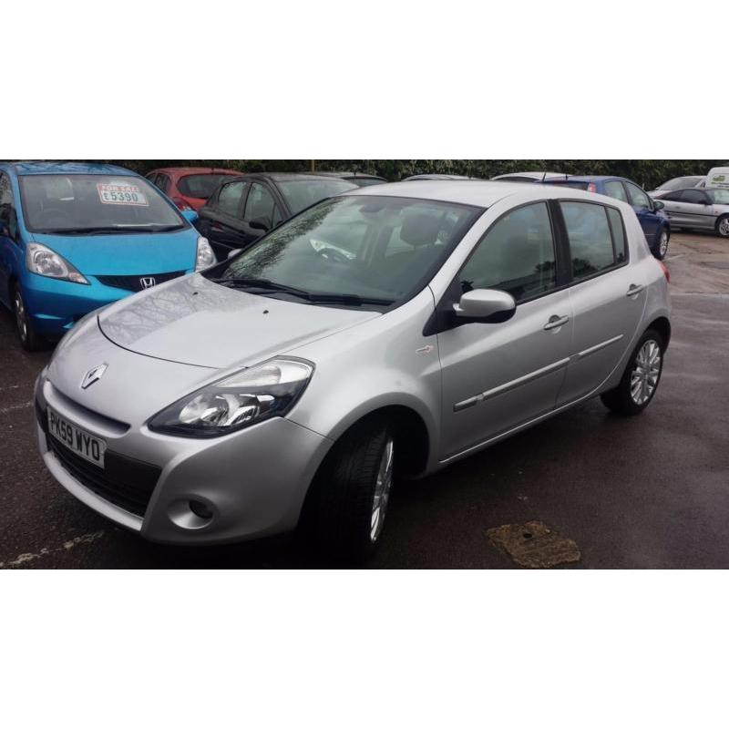 2009 Renault Clio 1.2 16v 75 TomTom