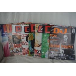 DJ vintage music magazines