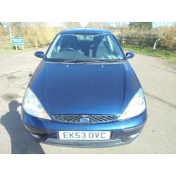 Ford Focus 1.8 i 16v Ghia 5dr SERVICE HISTORY