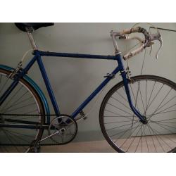 Vintage Raleigh 5 Speed Racer/Road bike