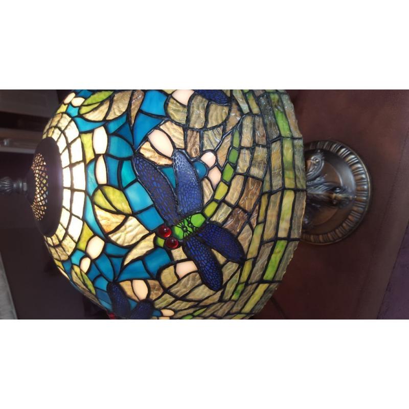 tiffany lamp