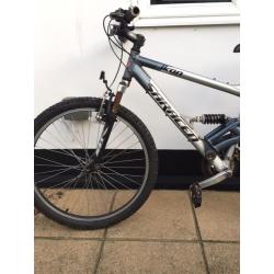 Saracen ikon. 26" wheels. Needs some minor tlc