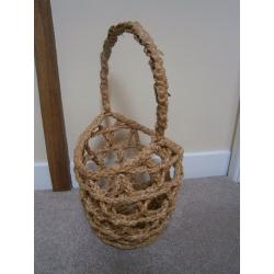 BASKET ROUND STORAGE VERY LARGE AND USEFUL WOVEN BASKET WITH HANDLE