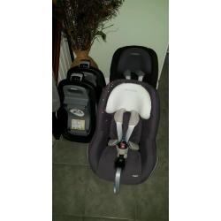 Maxi Cosi Pearl Car Seat X2