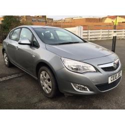 Vauxhall Astra 1.6 i VVT 16v Exclusiv 5dr 2010 (10 reg), Hatchback, GENUINE LOW MILES