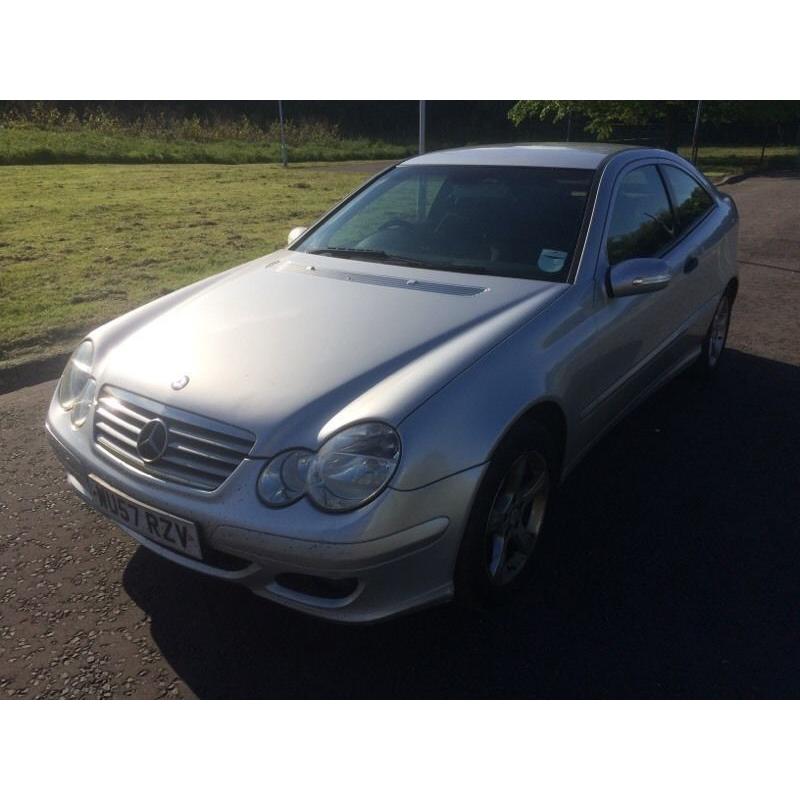 ONE OWNER MERCEDES C200 CDI SE AUTOMATIC 3 DOOR COUPE FULL SERVICE HISTORY