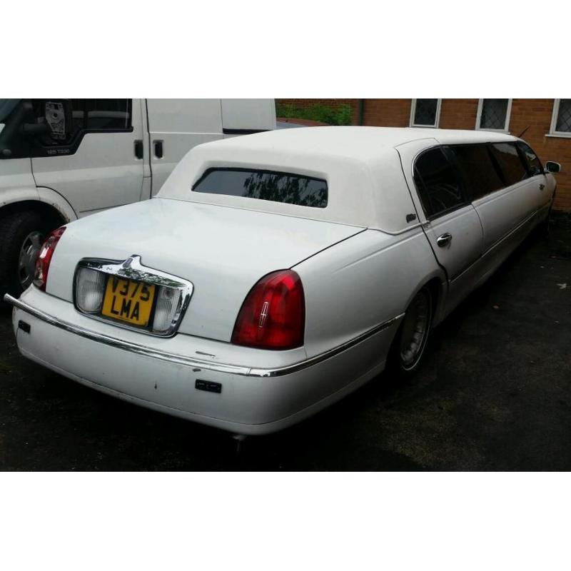 LINCOLN LIMO 120 STRETCH SPARES OR REPAIR