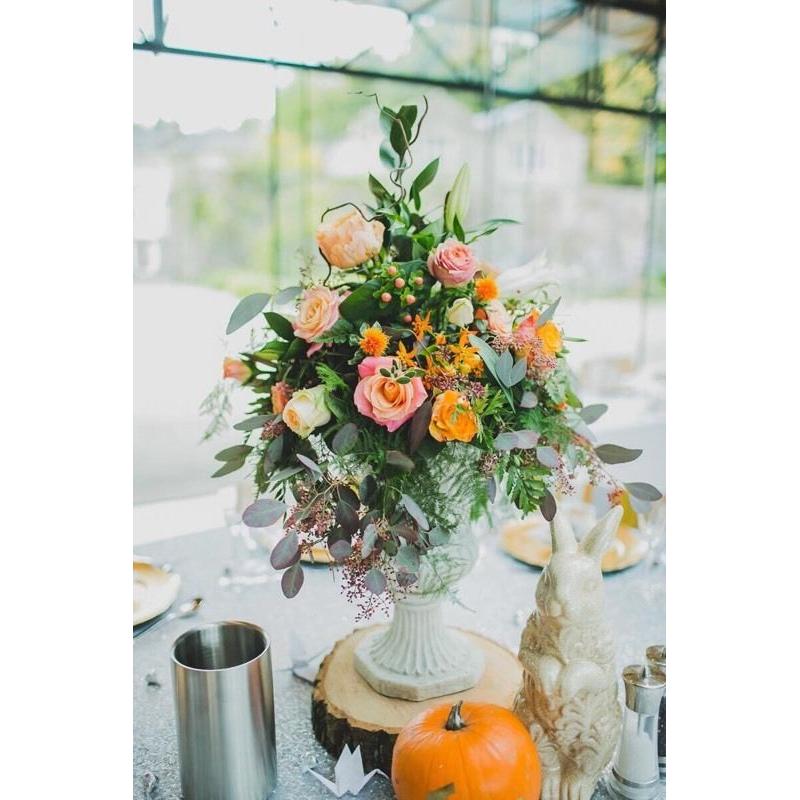 Urn Wedding table centrepiece