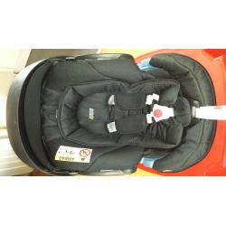 Mama's & Papas Cybex Aton Car seat