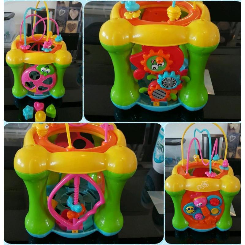 Grow and Play Activity Cube