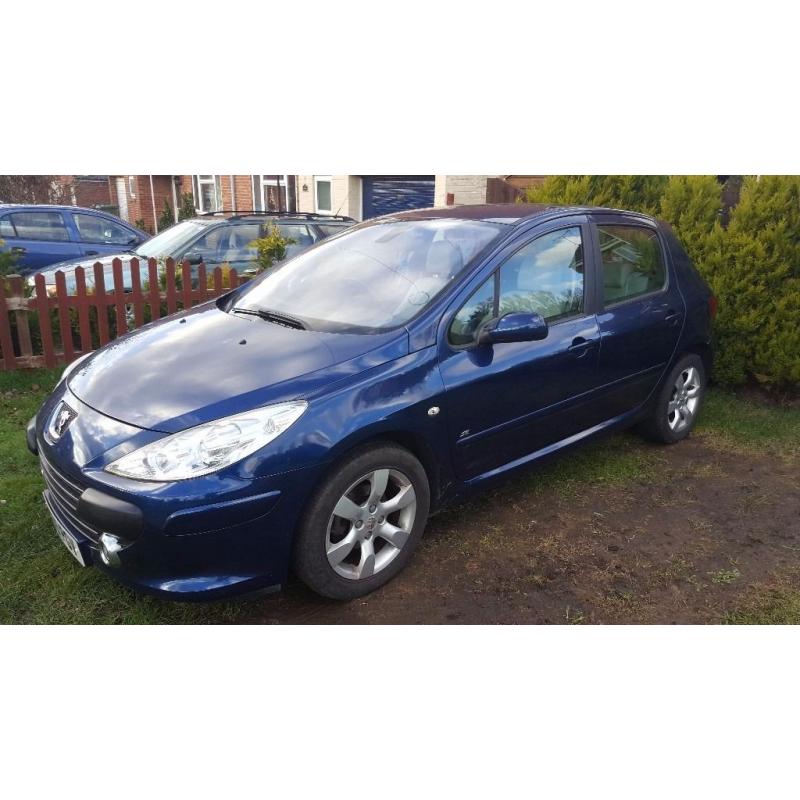 peugeot 307 1.6 petrol hatchback 2005 years new MOT