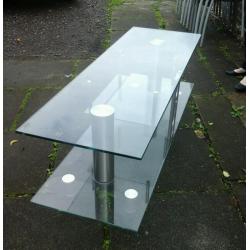 LARGE GLASS 3 TIER ENTERTAINMENT UNIT