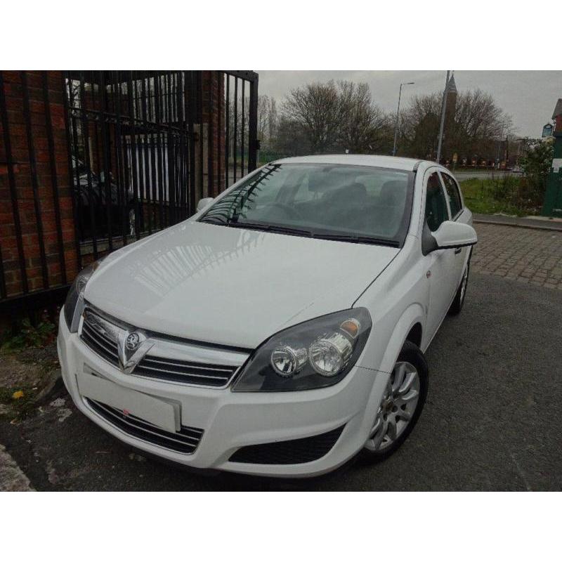 2010 Vauxhall Astra 1.7 CDTi 16v Breeze 5dr 1 OWNER EX POLICE FSH