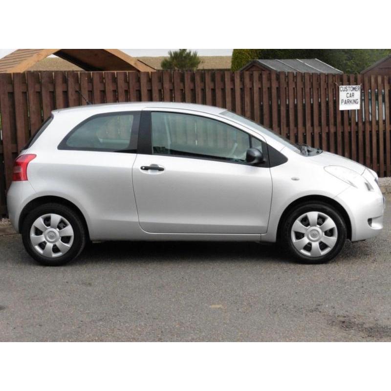 Toyota Yaris T2 1.0VVT-I 3dr PETROL MANUAL 2007/07