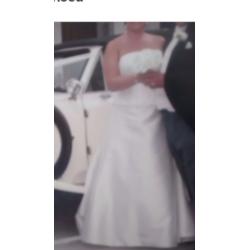 Ellis wedding dress