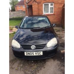 Golf 1.9 tdi s black 05 plate new cambelt 28/5/15 service history etc 800 Ono 07880220357