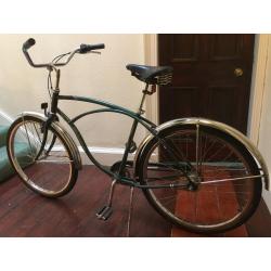 Classic Bike - Schwinn Cruiser Deluxe - Racing Green / Chrome - Great Condition - Ready to go...