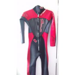 Sola Storm childs full wetsuit XLG vgc