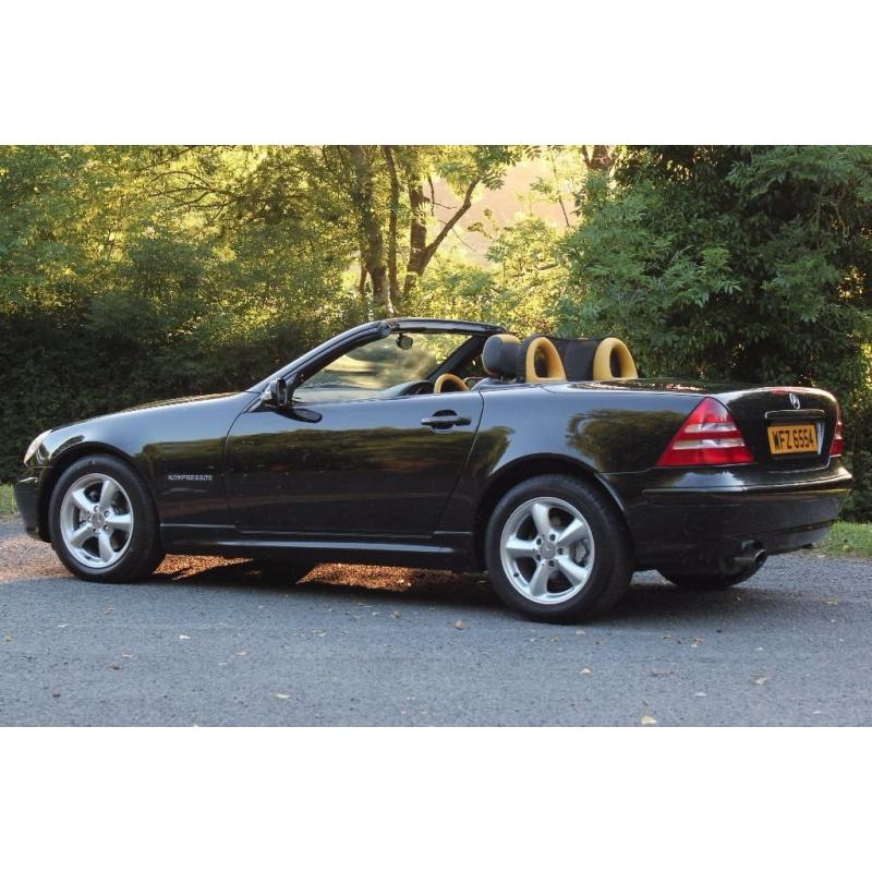 *Beautiful*2003 Mercedes SLK Convertible Auto, Rare designo Leather Interior, FSH