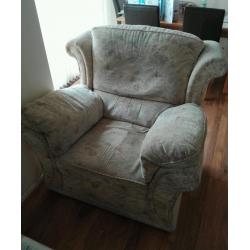 Electric reclining 3 seater sofa with 2 chairs