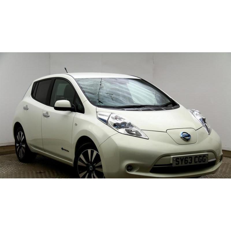 STUNNING NISSAN LEAF TEKNA FLEX E (80KW) TOP SPEC BOSE LEATHER WHITE