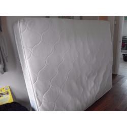 king size Mattress only 6 months old