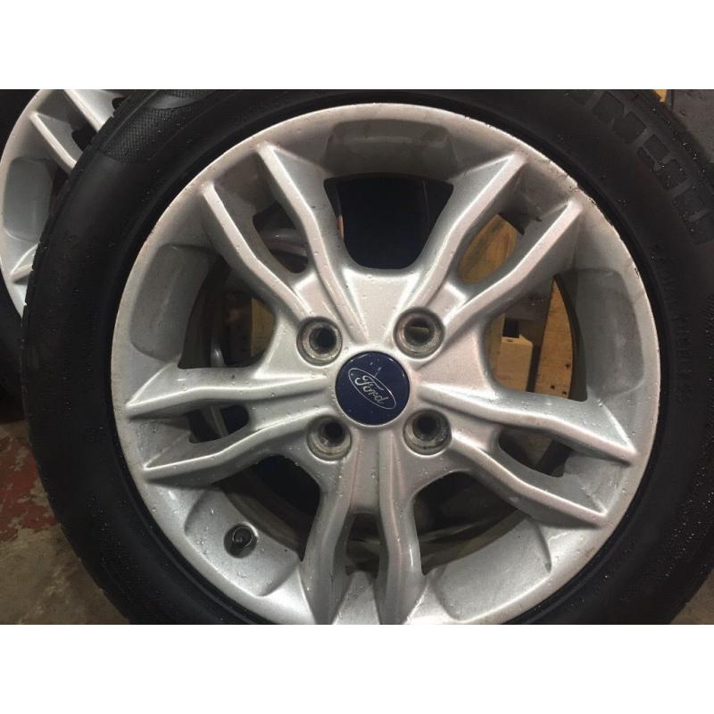 Ford Fiesta 15" alloy wheels & tyres off a 2014 zetec. All in great condition.