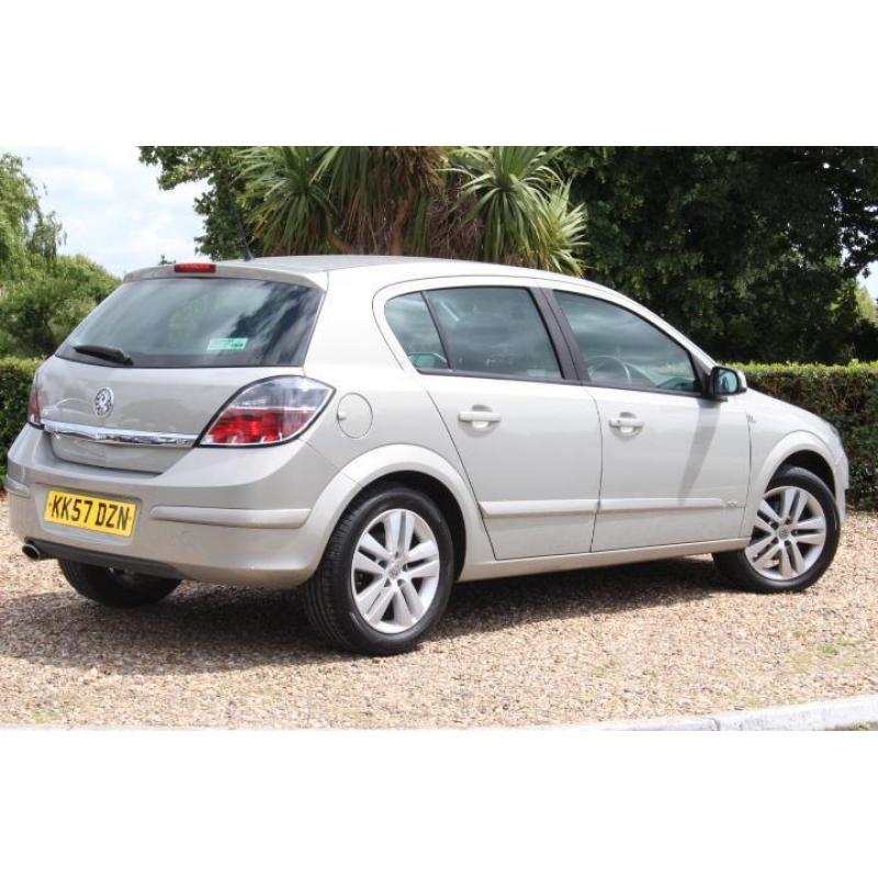 2008 Vauxhall Astra 1.6 16v ( 115ps ) SXi 5 DOOR FAMILY HATCHBACK CAR