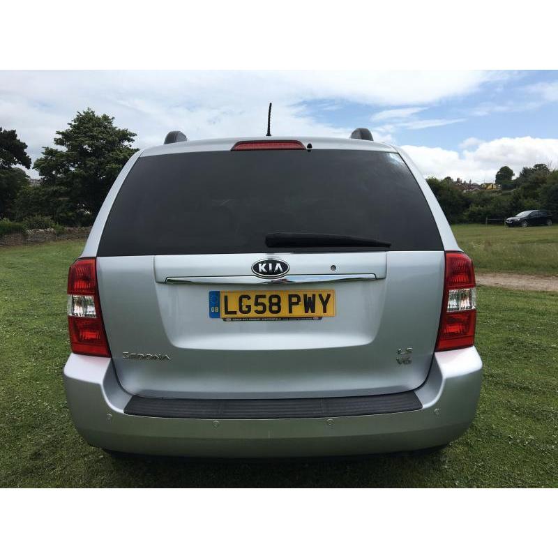 Kia Sedona Ls Mpv 2.9 Automatic Diesel