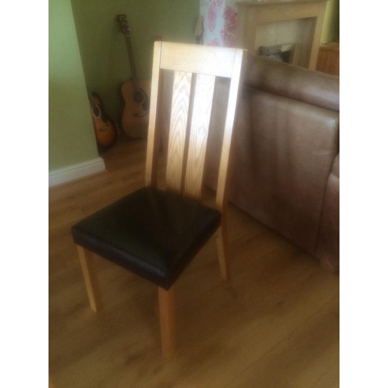 2 dining chairs