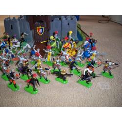 Knights of the Sword - Lion Castle & Knights/Horses/Catapult (Britains)