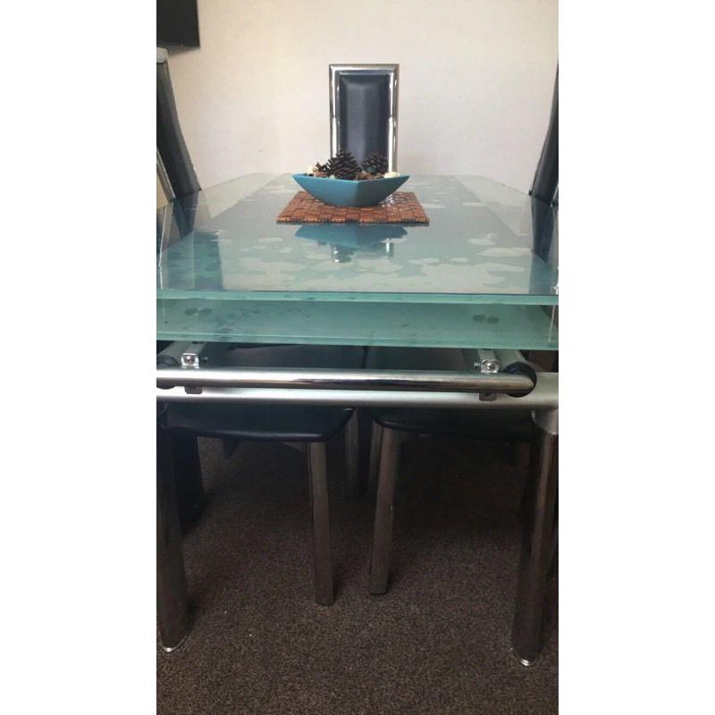 GLASS TABLE