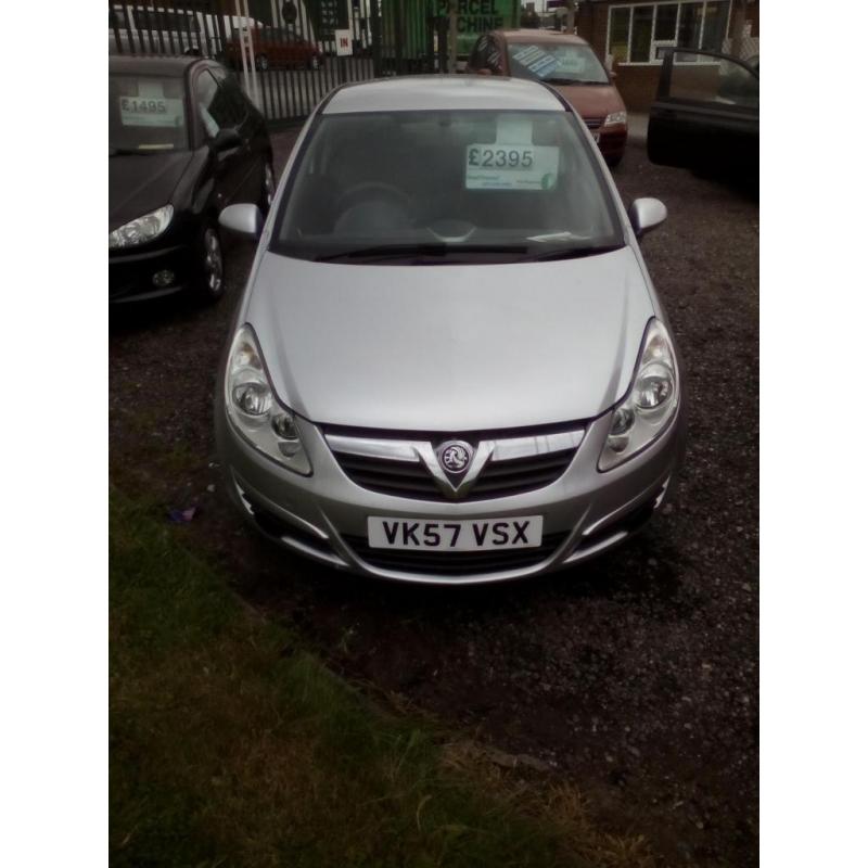 VAUXHALL CORSA 1.2i 16V Club [AC] (silver) 2007