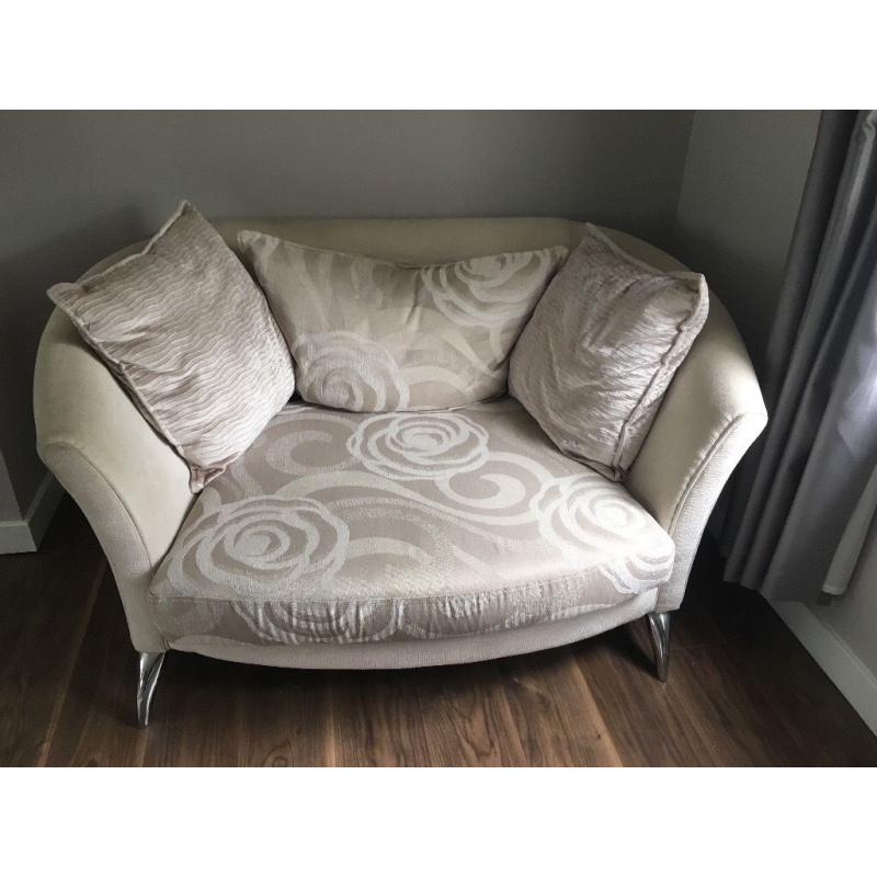 Gorgeous cream fabric sofas for sale