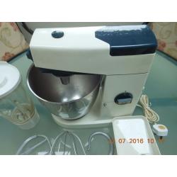 KENWOOD A707A CRYPTON PEERLESS FOOD MIXER-METAL BODY AND GEARS-4 LITRE STAINLESS STEEL BOWL