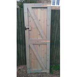 Solid pine interior door