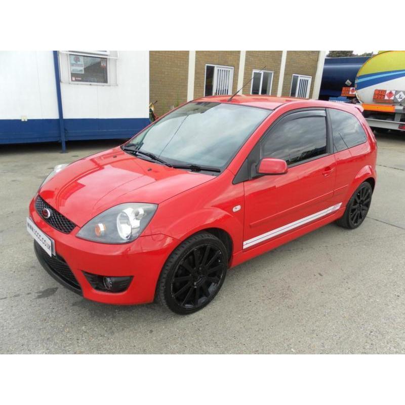 Ford Fiesta 2.0 2007.25MY ST