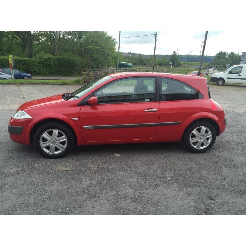 RENAULT MEGANE DYNAMIQUE DCI TURBO DIESEL 1.5cc 100bhp 3 door h/back 05/2005 1 keeper from new 181k