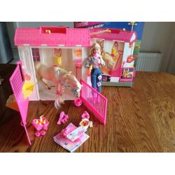 Barbie stable with horse and rider