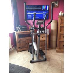 Cross Trainer