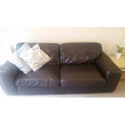 Leather sofa for sale. 4 seater & 1 seater