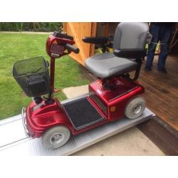 SHOPRIDER DELUXE MOBILITY SCOOTER - WORKS BEAUTIFULLY - WAS 1800