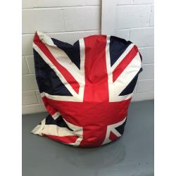 Union Jack garden/inside giant beanbag