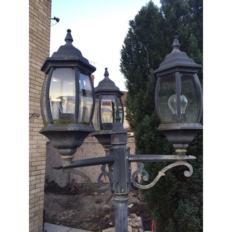 Lantern Light Post