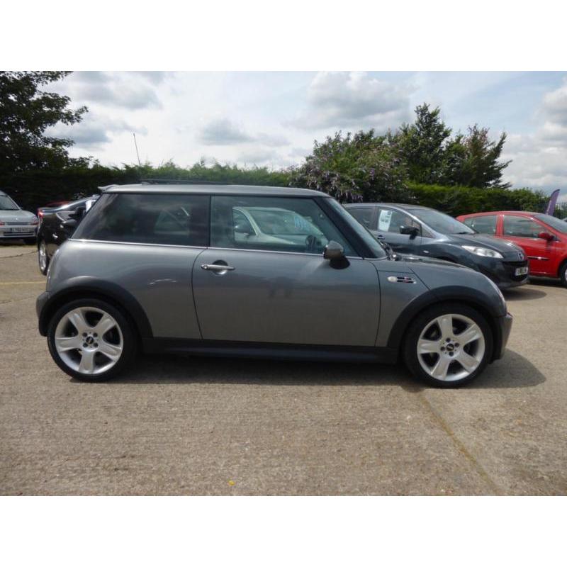 MINI COOPER S 1.6, CHILLI PACK, FULL GRAVITY LEATHER, ONEOWNER, 63000 MILES ONLY