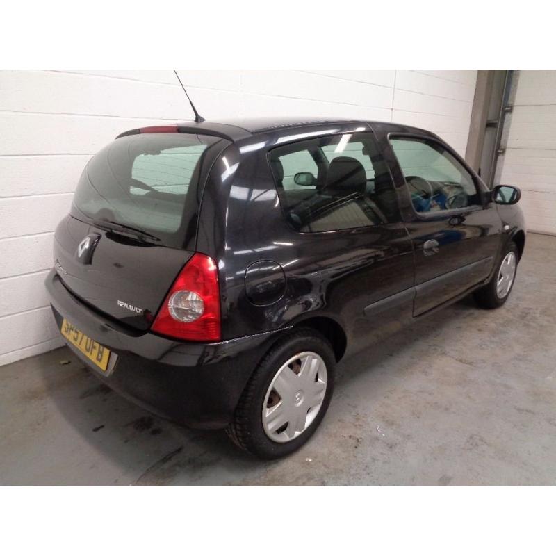 RENAULT CLIO , 2007/57 REG , LOW MILEAGE + FULL HISTORY , YEARS MOT , FINANCE AVAILABLE , WARRANTY