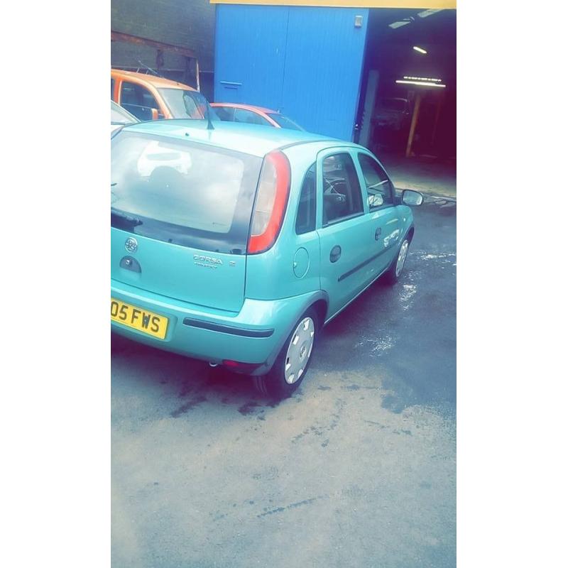 vauxhall corsa 1.2 twinport 12 months MOT