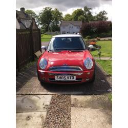 Very good condition Mini Cooper, 2 owners in total. Has new gearbox. Mot till April 2017. 6 disk cd